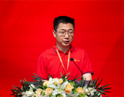 30年功勛人物——?jiǎng)⒙? /><br>30年功勛人物——?jiǎng)⒙?/div><div   id=